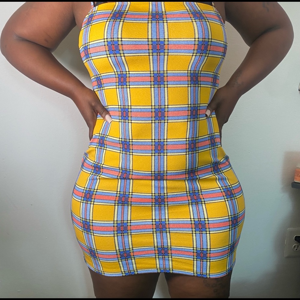 Pattern bodycon dress